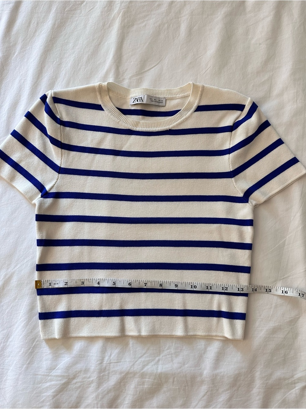Zara Women’s Cream & Blue Striped Short Sleeve Tee